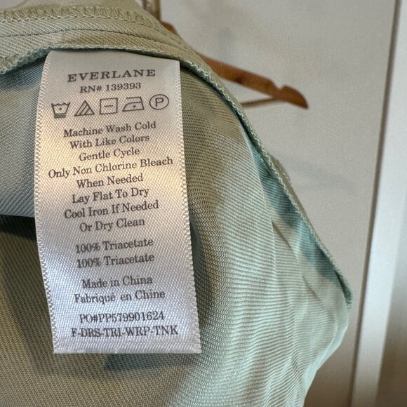 Everlane The Japanese GoWeave Long-Sleeve Mini Wrap Dress in Mint Womens 4/ NWOT - Picture 11 of 11